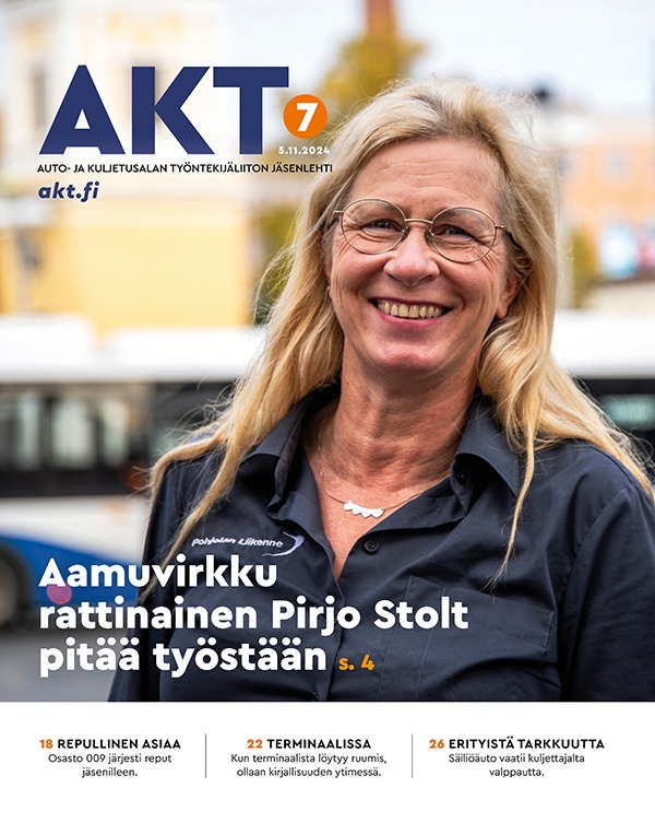 AKT-lehti kansi