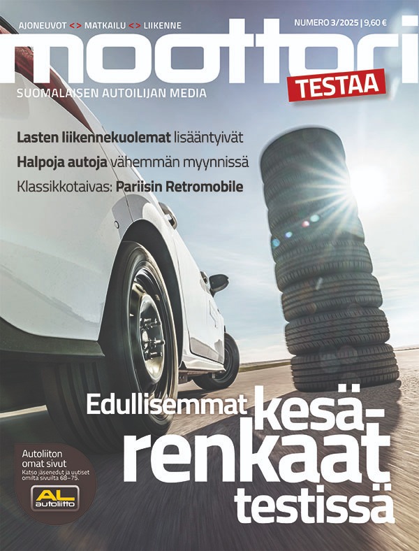 Moottori kansi